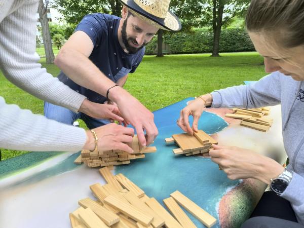Team building Funky Colibri